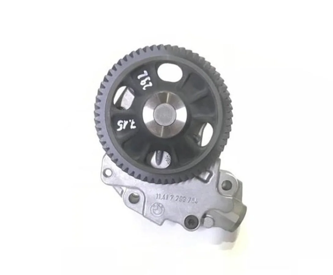 BMW YAĞ POMPASI M47N 11417805813 - 1